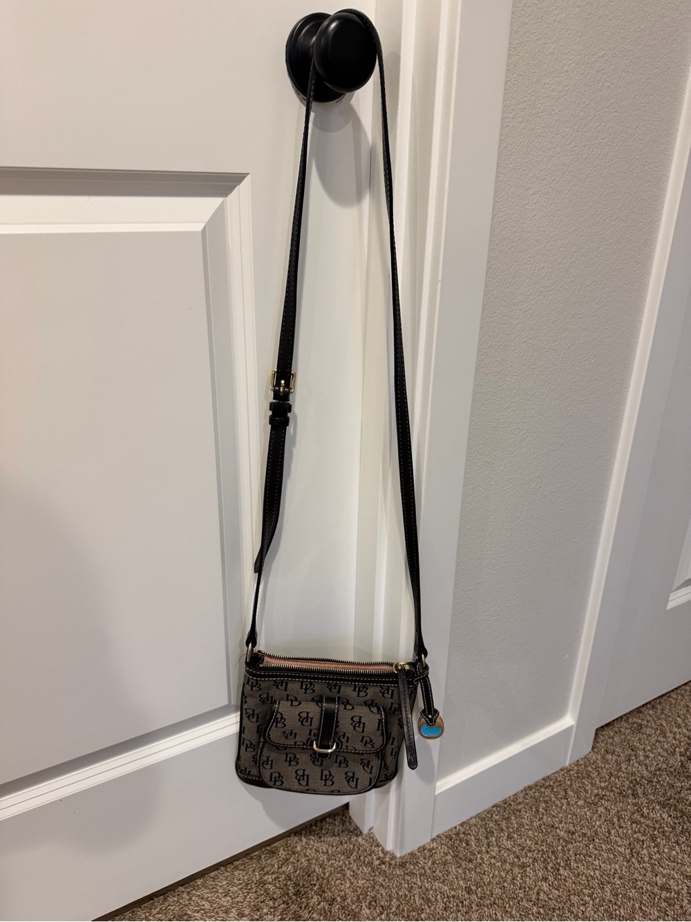 Dooney & Bourke Beige and Black Monogram Crossbody - Picture 7 of 9